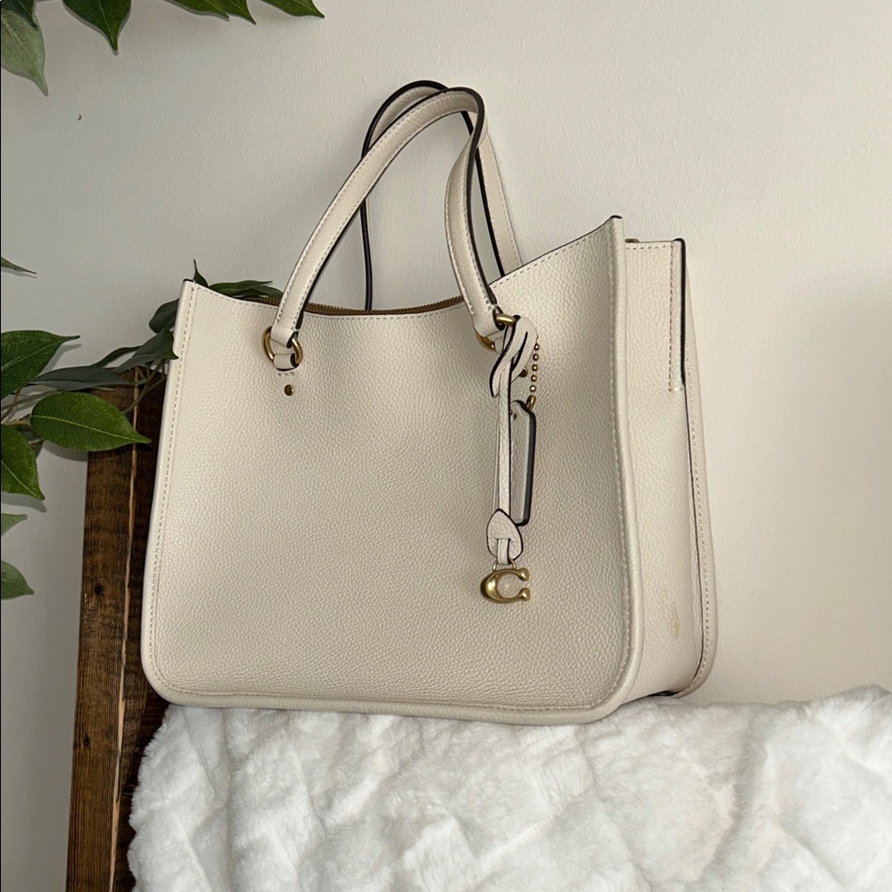 Elegant Cream Tote Bag